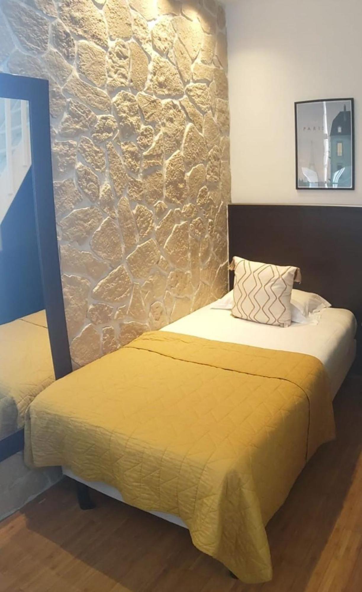 Hotel Bonne Nouvelle Paris Bagian luar foto